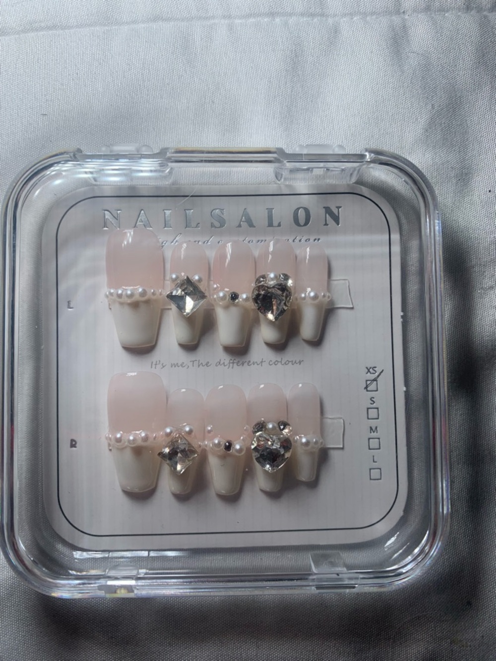 Nail Salon Pearl & Crystal French Press-On Nails